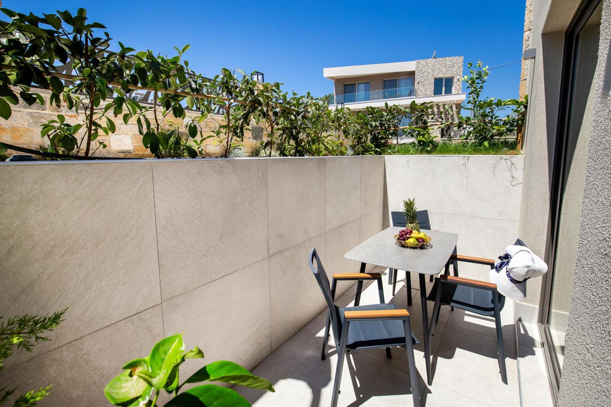 Vlashi Apartments Лименария Экстерьер фото