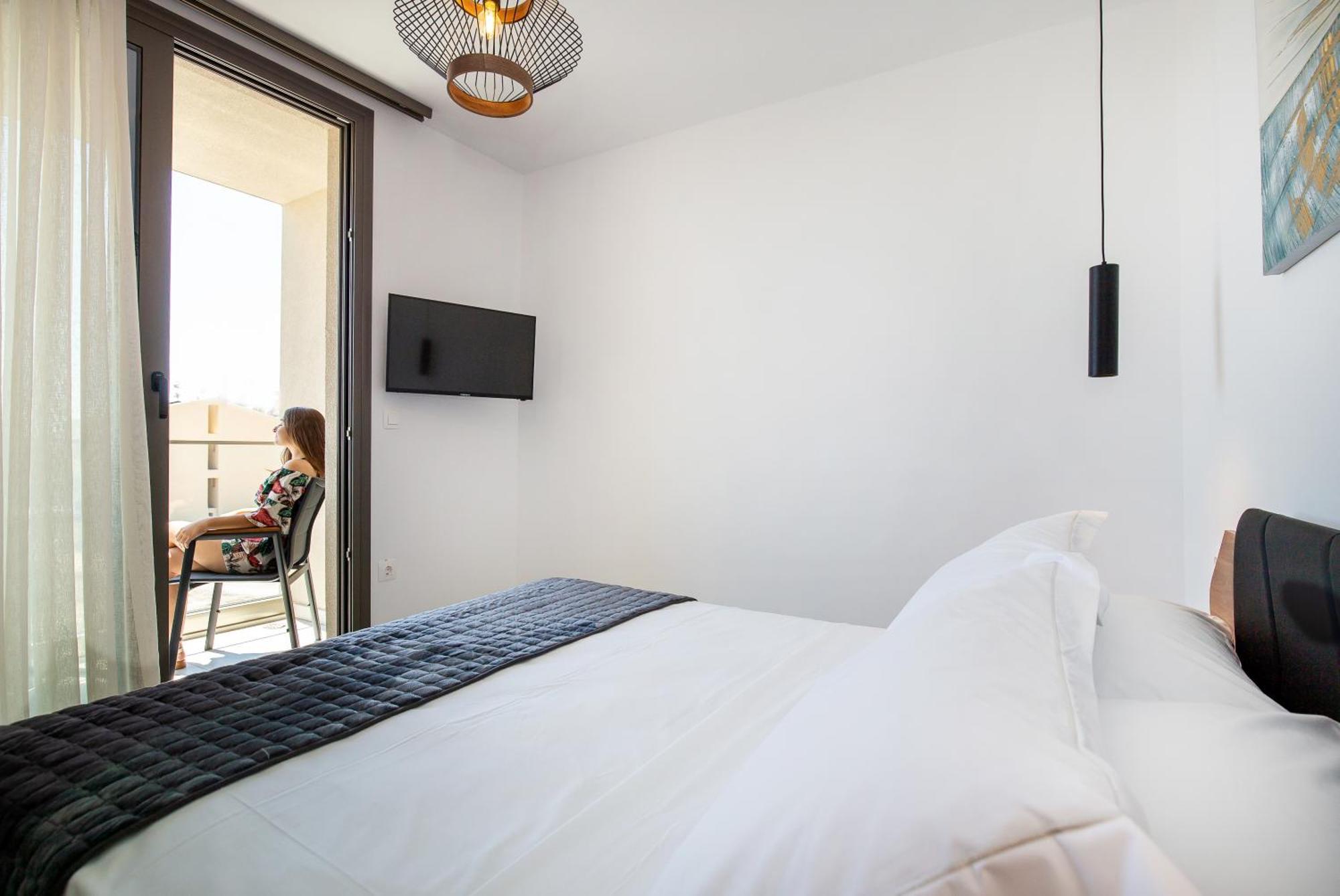 Vlashi Apartments Лименария Экстерьер фото